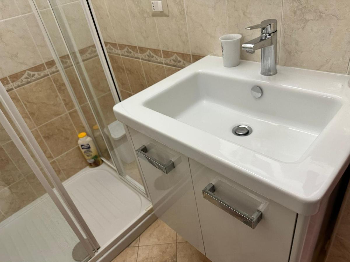 Roma Chic Residenza Gemelli Appartement Buitenkant foto